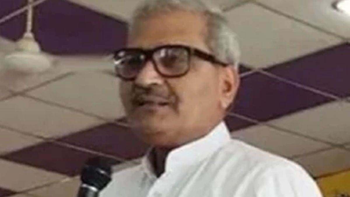 रीवा सांसद का कांग्रेस विधायक पर पलटवार, बोले- अभय मिश्रा यौन विकृतियों से पीड़ित, पॉकेटमारी से शुरू किया था बिजनेस