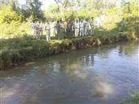 Ashoknagar News : जुआ खेल रहे युवक पुलिस को देख नदी में कूंदे, एक लापता