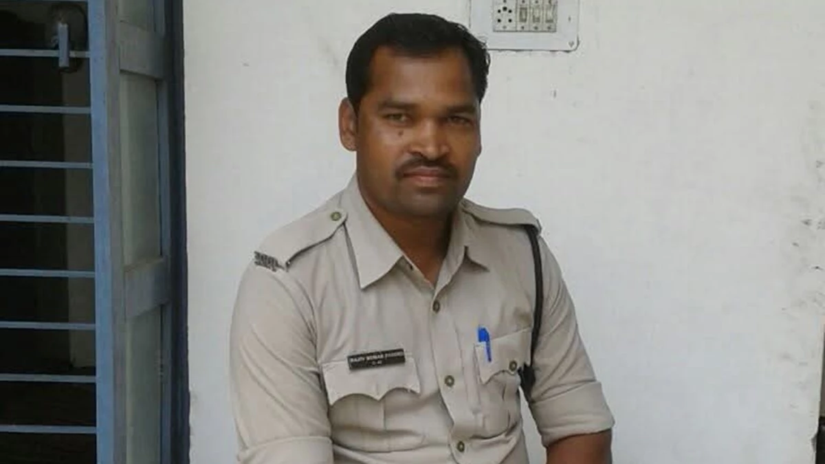 MP में यह क्या हो रहा है! सिवनी में हवाला लूट के बाद अब बालाघाट के मालखाने से 85 लाख के जेवर, कैश गायब