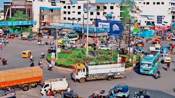जबलपुर में ट्रैफिक बना बीमारी, चार चौराहों पर नए सिग्नल लगाने की तैयारी