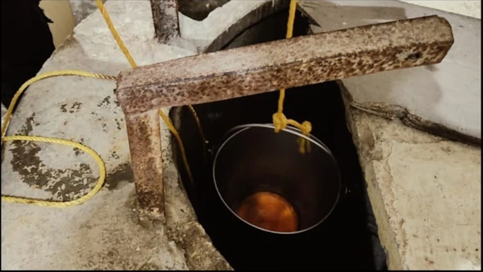 चौंक गए लोग जब दंतेवाड़ा में कुएं से पानी नहीं, निकलने लगा पेट्रोल, सच्चाई पता चली तो दंग रह गए सभी