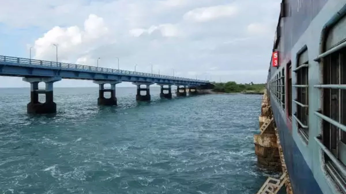 IRCTC Rameswaram Yatra: रामेश्वरम तीर्थ यात्रा पर जाने के लिए करना होगा ढाई माह इंतजार, 1 मार्च को जाएगी स्पेशल ट्रेन