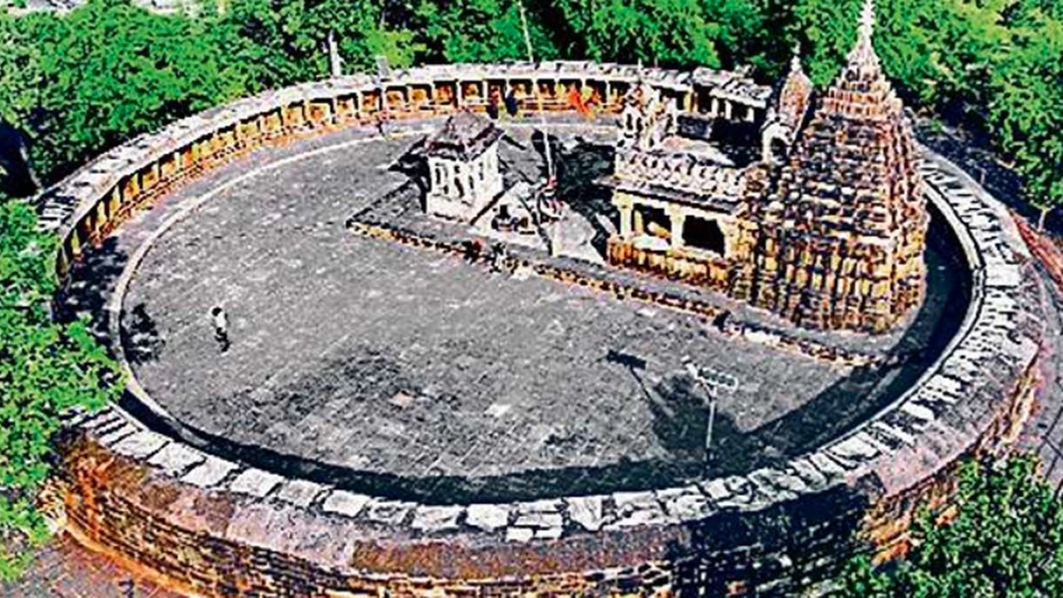 जबलपुर में चौसठ योगिनी मंदिर से लगे 114 अतिक्रमण, 10 दिन के अंदर खाली होंगे