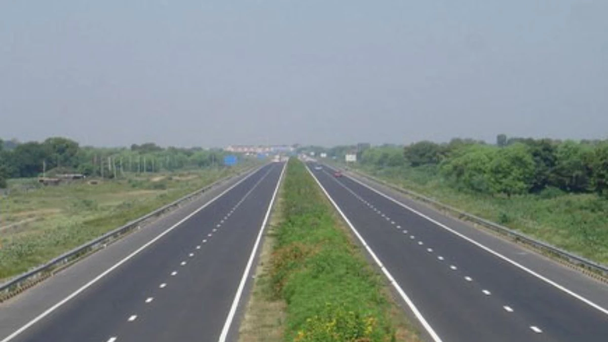 देश के किस नेशनल हाईवे को माना जाता है सबसे लंबा, जानें इसको किसने बनवाया और कुल कितनी लागत आई