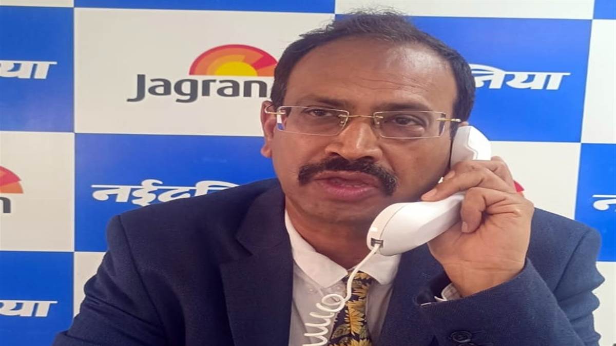 Whats up Physician Indore: हैडफोन के बढ़ते उपयोग से सुनने की क्षमता होती है कम, चिड़चिड़ापन व मानसिक बीमारी भी