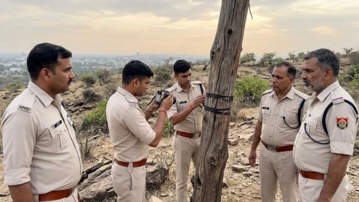 ग्वालियर में 16 वर्षीय किशोर का अपहरण, खंभे से बांधकर तीन बदमाशों ने बेल्टों से पीटा