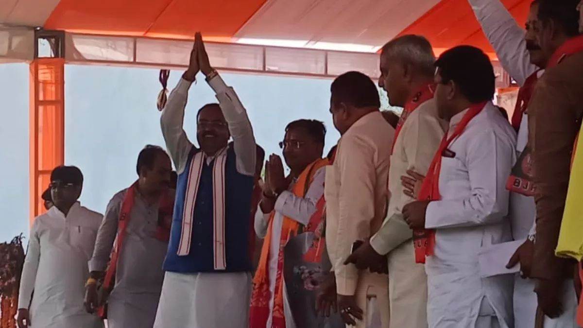 Uttar Pradesh Politics: केशव प्रसाद का सपा पर निशाना, बोले- मैनपुरी साइकिल की आखिरी कील, इसको उखाड़ दो