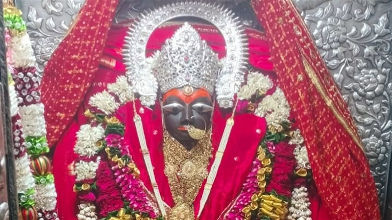 Chaitra Navratri 2024 : मैहर की मां शारदा के दर्शन की लालसा से आए दूर दूर से आ रहे भक्‍त