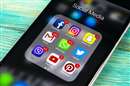 Social Media से एक हफ्ते का ब्रेक लेने पर घटता है डिप्रेशन, चिंता का ग्राफ, पढ़ें शोध का रोचक खुलासा