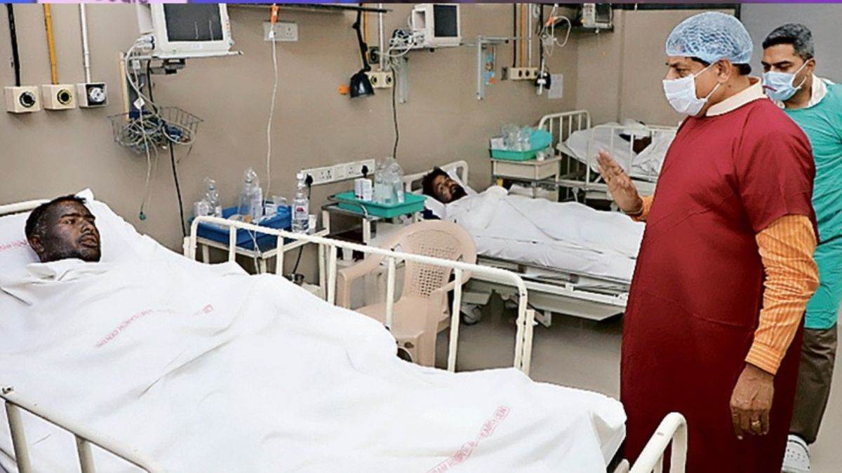 देवास पटाखा फैक्ट्री हादसे ने खोली एमवाय की बर्न यूनिट की पोल, 90% झुलसे मरीज इंदौर रेफर, बंद मिला एसी