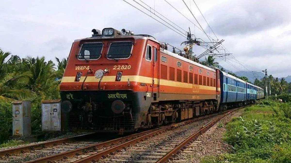 MP News: जबलपुर में अब ट्रेन छूटने से 8 घंटे पहले जारी होगा आरक्षण चार्ट, वेटिंग यात्रियों को मिलेगी बड़ी राहत