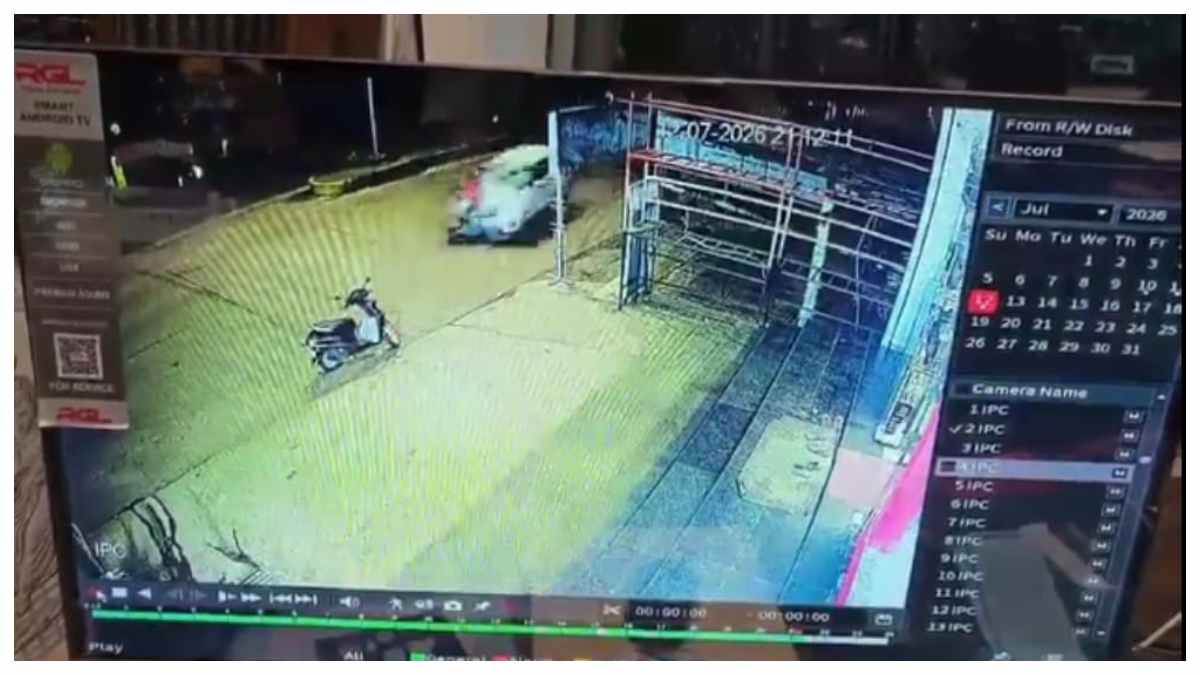बिलासपुर में काल बनी रफ्तार: कार की भीषण टक्कर से 10 फीट हवा में उछला स्कूटी सवार, मौके पर ही मौत