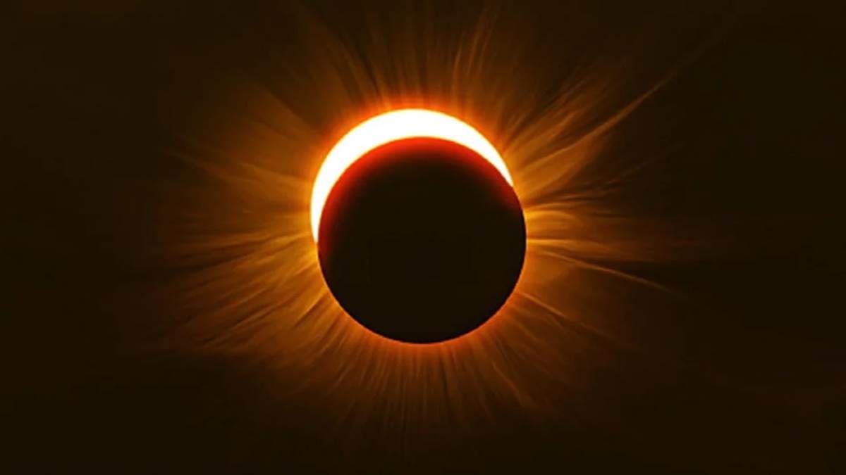 अगले साल आपको देखने को मिलेंगे 2 सूर्य और 2 चंद्र ग्रहण, इनमें से भारत में… - Next year you will see 2 solar and 2 lunar eclipses, out of which in India…