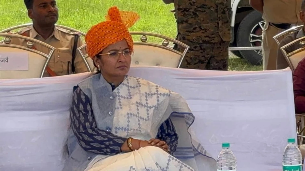 डिंडौरी में स्वतंत्रता दिवस कार्यक्रम में भाजपा जिला संगठन ने प्रभारी मंत्री प्रतिभा बागरी से बनाई दूरी