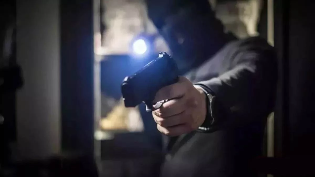 Sihora Bank Robbery: खितौला के बैंक में डकैती के लिए बदमाशों ने खरीदी थी नई बाइक, मुख्य संदेही कटंगी भागा था