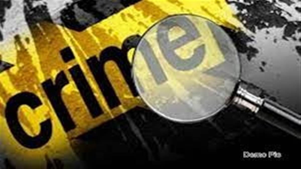 Rajnandgaon Crime: बच्चों के सामने मां की हत्या, घर छोड़कर बच्चों से बोला-किसी को बताया तो तुम्हें भी मार दूंगा