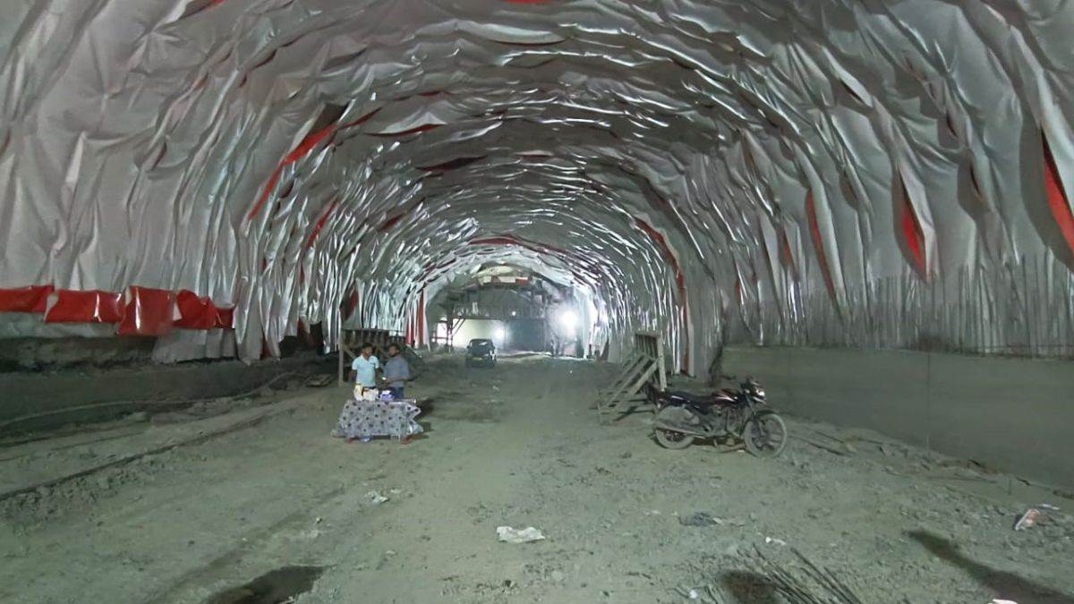 इंदौर-खंडवा-इच्छापुर राजमार्ग पर बन रही तीन आधुनिक सुरंगें, जनवरी से शुरू होगी तीन लेन की आवाजाही