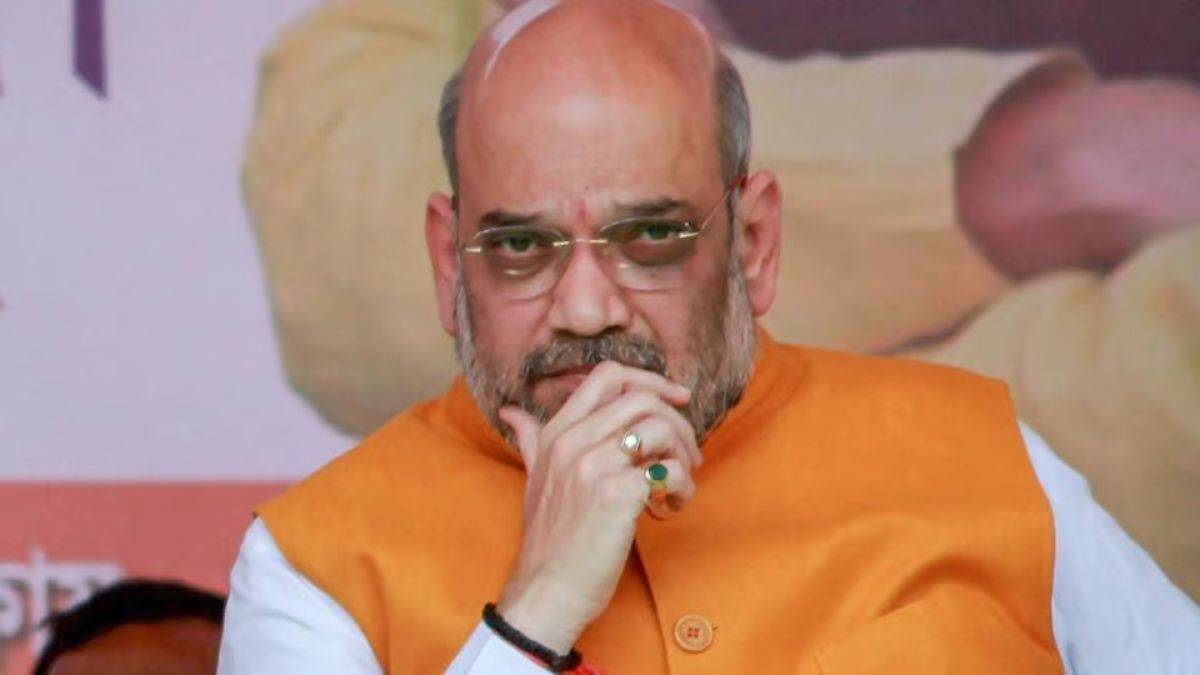 Amit Shah in Chhattisgarh: ‘31 मार्च 2026 से पहले छत्तीसगढ़ नक्सल मुक्त होगा’... रायपुर से अमित शाह की दहाड़, 25 लाख के 5 इनामी नक्सलियों का सरेंडर