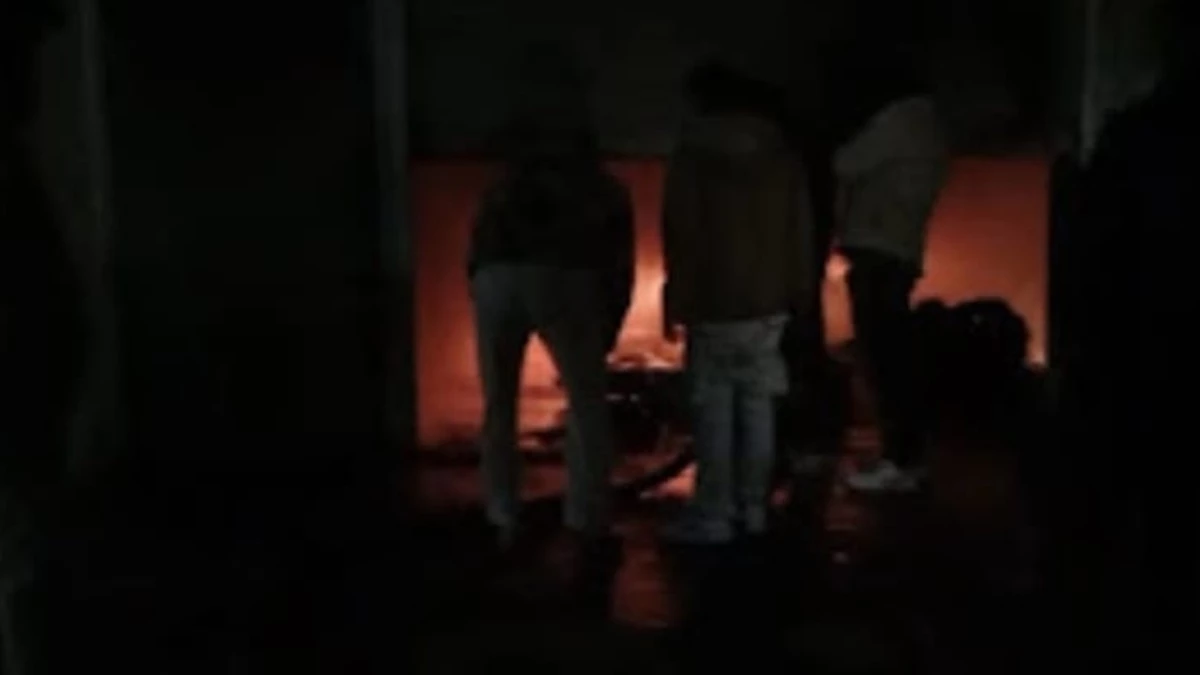 शहडोल में पार्सल गोदाम में आग से लाखों का सामान जला, अंदर रखीं थी दवाईयां और इलेक्ट्रॉनिक सामान