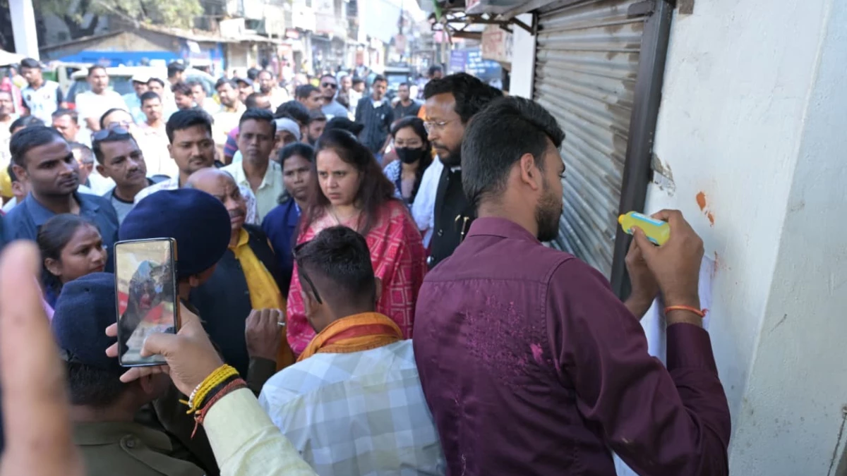 रायपुर में 9 साल की बच्ची से दरिंदगी करने वाले आरोपी का टूटेगा अवैध मकान, निगम ने चिपकाया नोटिस