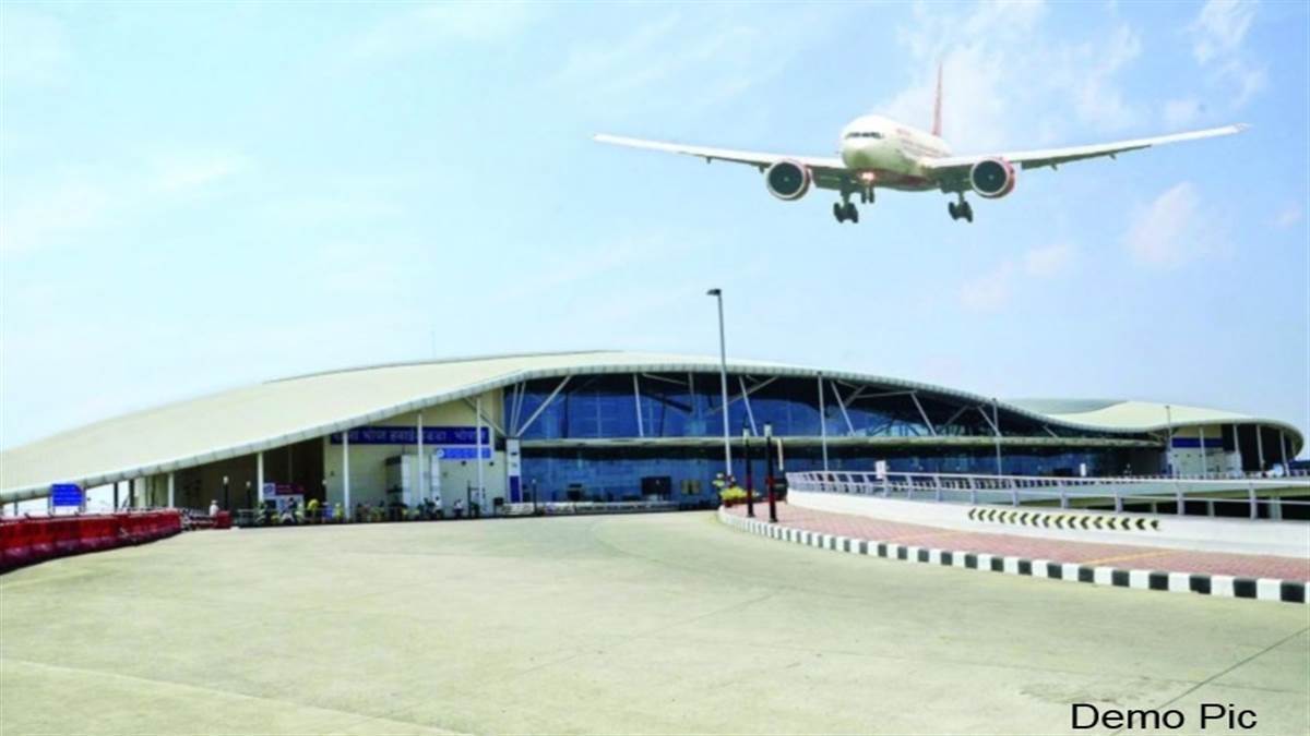 Bhopal News: भोपाल एयरपोर्ट से यात्रियों की संख्या फिर एक लाख से कम रही