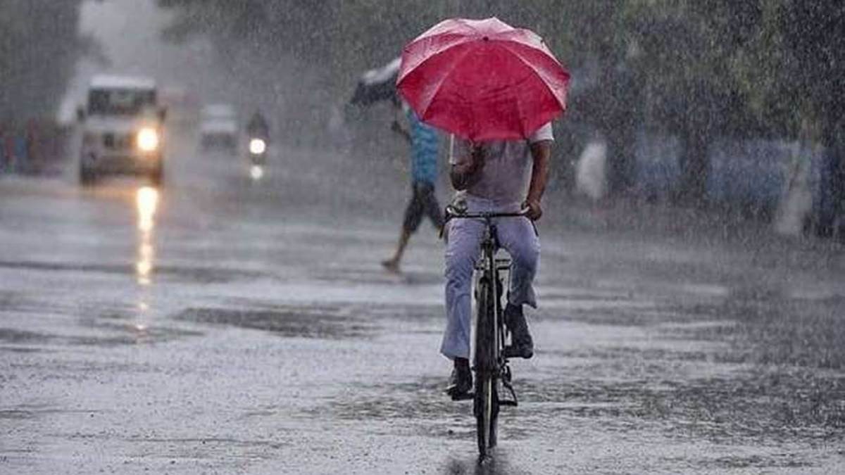 MP Weather Alert: मध्‍य प्रदेश के कई शहरों में शुक्रवार को वर्षा के साथ ओले गिरने की आशंका