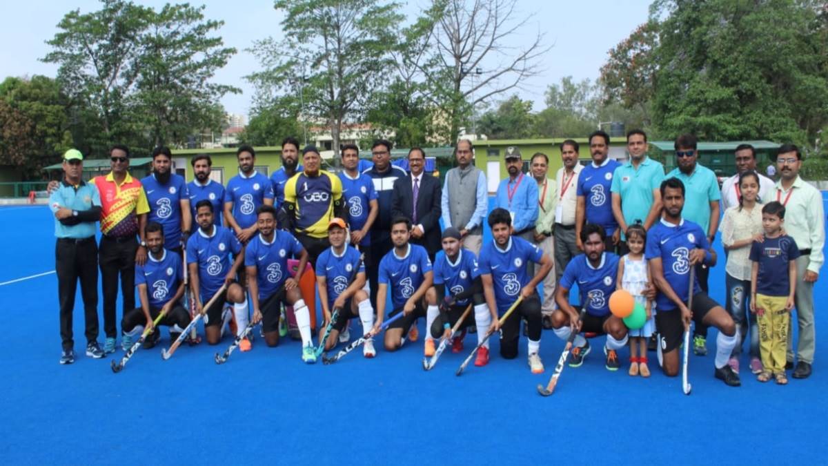 Bhopal Sports News: कर्नाटक ने मेजबान मध्य प्रदेश को हराकर किया फाइनल में प्रवेश