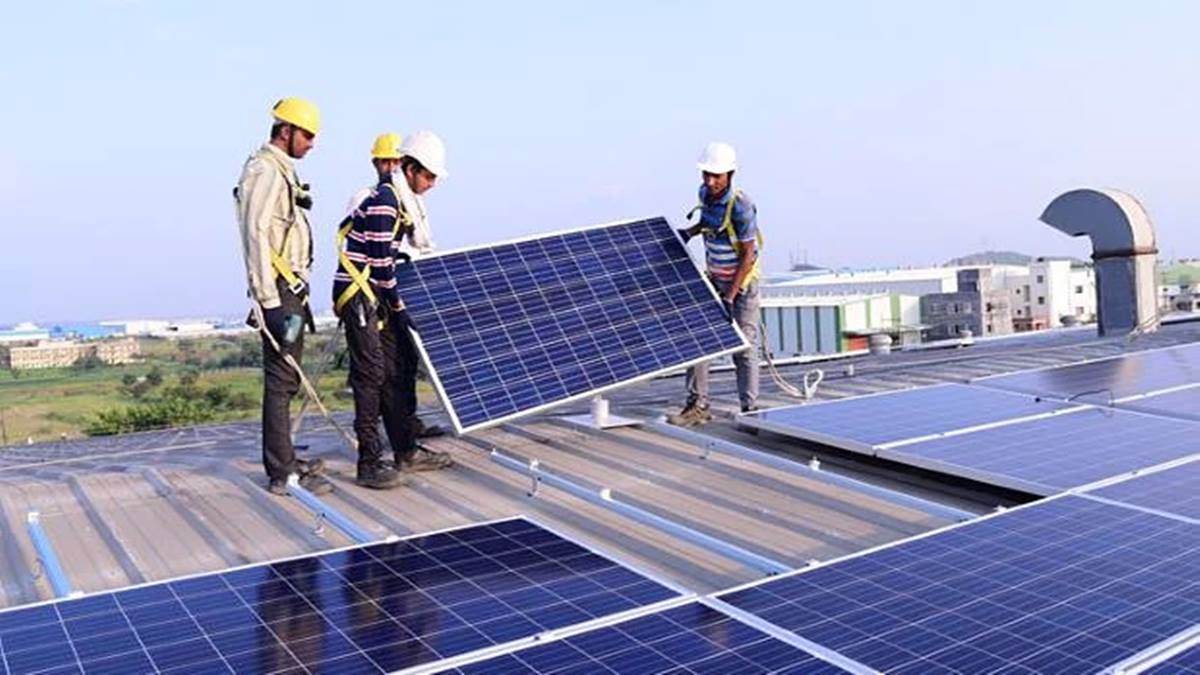 Solar Energy: सूरज का सगा बेटा बना इंदौर, 4500 जगह पर बन रही सौर ऊर्जा