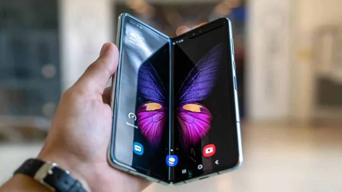 Apple also jumped into the race of foldable smartphones, this legendary mobile company will make a display