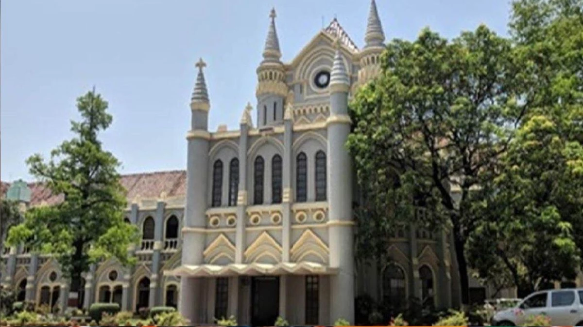 Jabalpur High Court: 'Molestation cannot be called sexual harassment', High Court reduced convicts