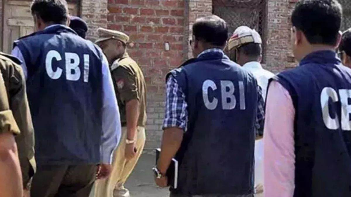 NEET-UG 2026 पेपर लीक केस में CBI की बड़ी कार्रवाई, एनटीए की एक्सपर्ट शिक्षिका अरेस्ट