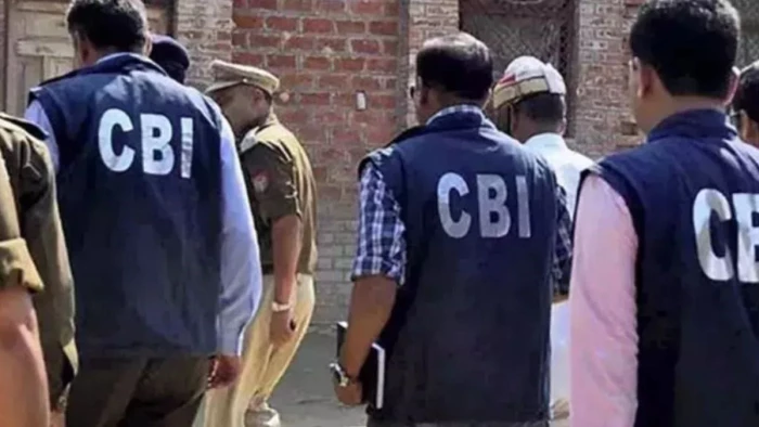 NEET-UG 2026 पेपर लीक केस में CBI की बड़ी कार्रवाई, एनटीए की एक्सपर्ट शिक्षिका अरेस्ट