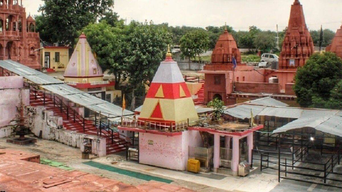 आस्था और इतिहास का संगम: मुरैना के ऐंती पर्वत पर हनुमान जी ने स्थापित किए थे शनिदेव, जानें पौराणिक रहस्य
