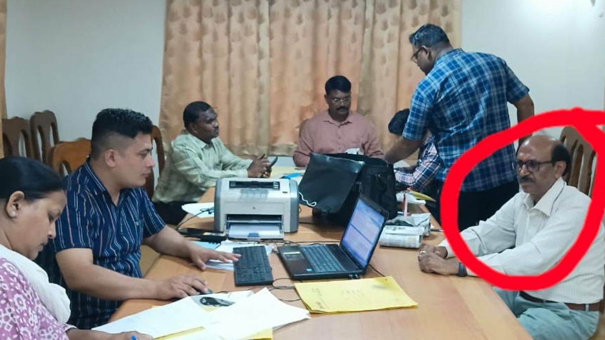सिवनी में अपर कलेक्टर के रीडर को 20 हजार रिश्वत लेते लोकायुक्त ने रंगे हाथों किया गिरफ्तार