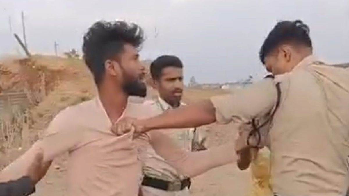एमपी में खाकी पर हमला... पति-पत्नी का झगड़ा शांत कराने पहुंची पुलिस को युवकों ने पत्थर लेकर दौड़ाया