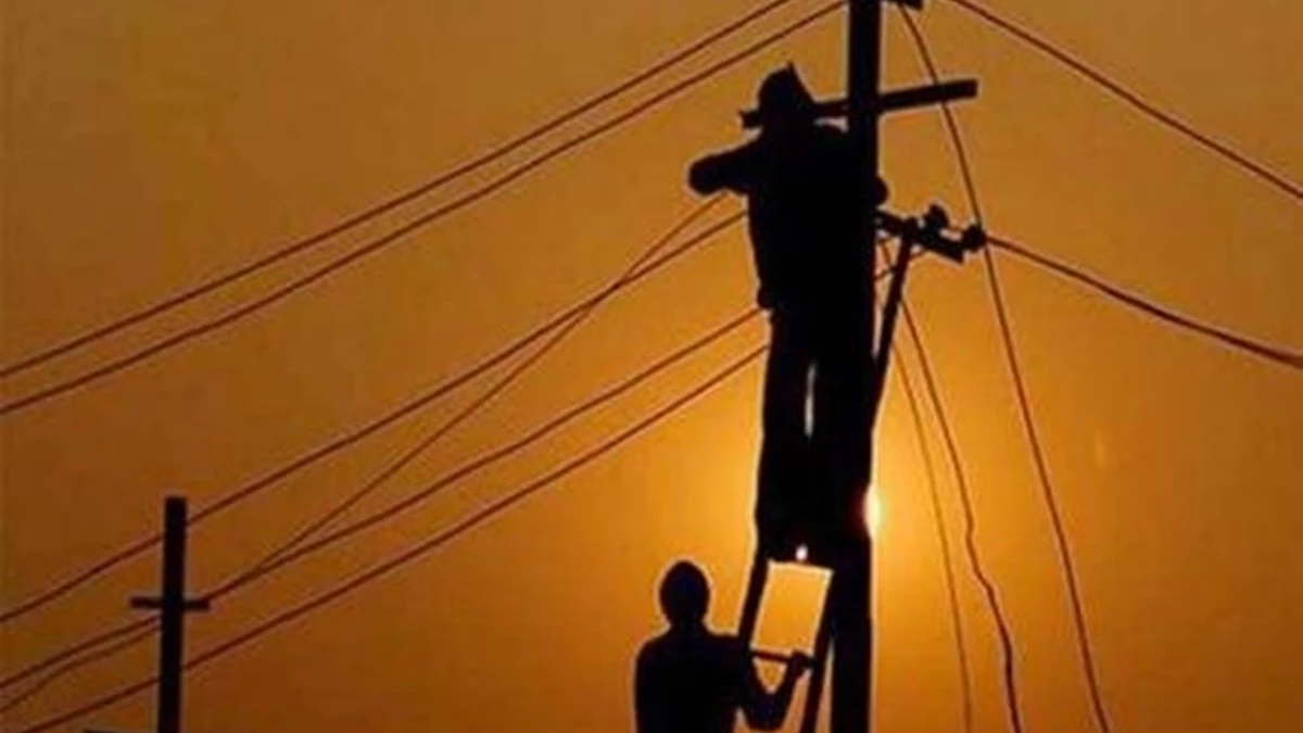 मध्य प्रदेश में 1.82 लाख विद्युतकर्मियों और पेंशनरों का कैशलेस होगा इलाज