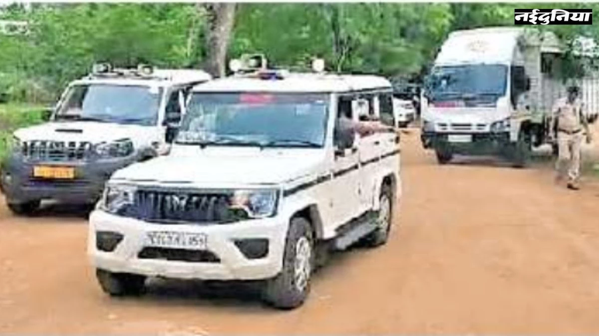 Illegal Bangladeshi: 30 अवैध बांग्लादेशियों को भेजा जा रहा उनके देश, सेना के विमान से पहुंचाए गए गुवाहाटी