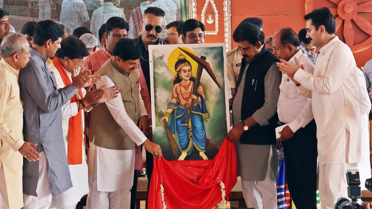 किसानों को दिन में मिलेगी बिजली, नीलगायों को पकड़कर गांधी सागर में छाेडेंगे; बलराम कृषि महोत्सव में मुख्यमंत्री ने की घोषणा