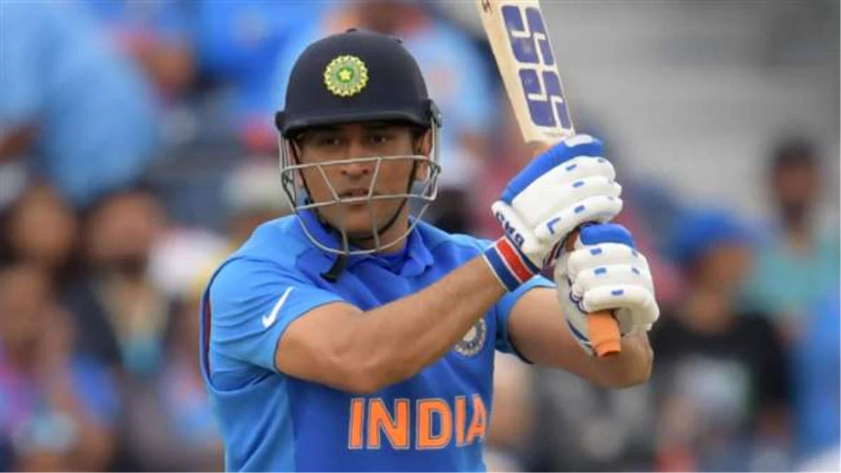 MS Dhoni Record: महेंद्र सिंह धोनी का वर्ल्ड रिकॉर्ड... जिसे 19 साल बाद भी नहीं तोड़ पाया कोई बैटर