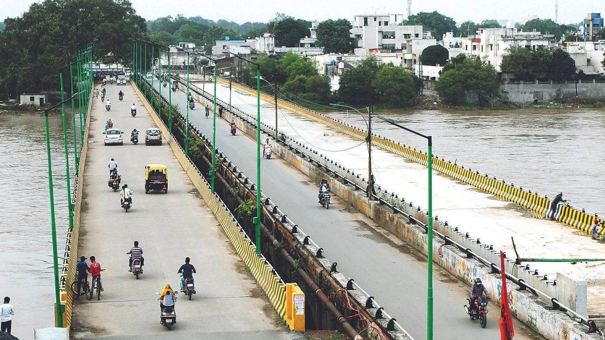 Bilaspur News: अरपा प्रोजेक्ट के ठेकेदार पर 3 करोड़ का जुर्माना, ठेका भी निरस्त