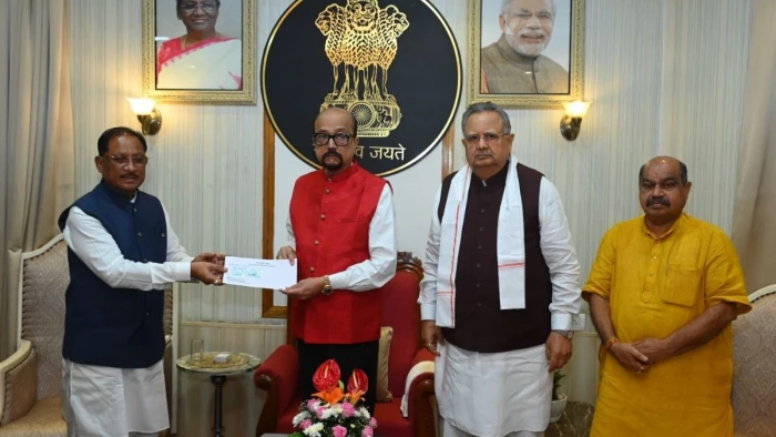 असम की मदद के लिए आगे आया छत्तीसगढ़, बाढ़ पीड़ितों के लिए दी 5 करोड़ की राशि, सीएम साय ने दी आर्थिक मदद