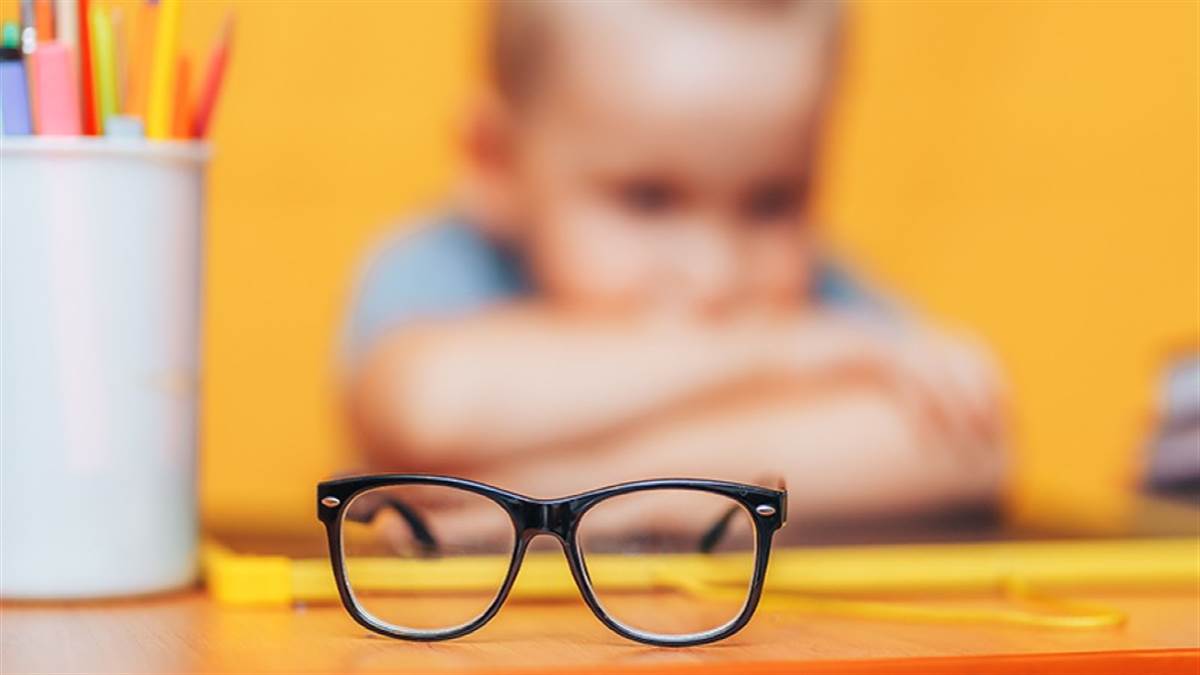 Cases of myopia are increasing rapidly in children, the level of vitamin D also decreased, this is the main reason