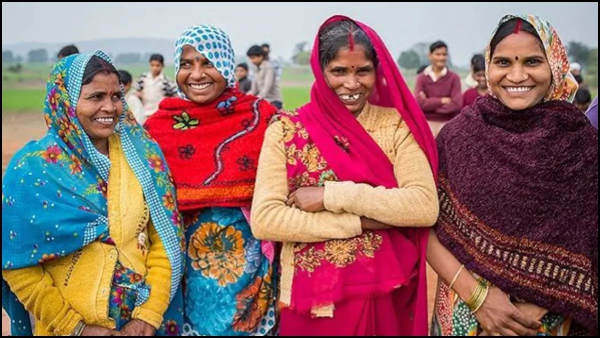Government Scheme: महिलाओं के खाते में आएंगे 10,000; महिला रोजगार योजना का पोर्टल शुरू, ऐसे करें आवेदन