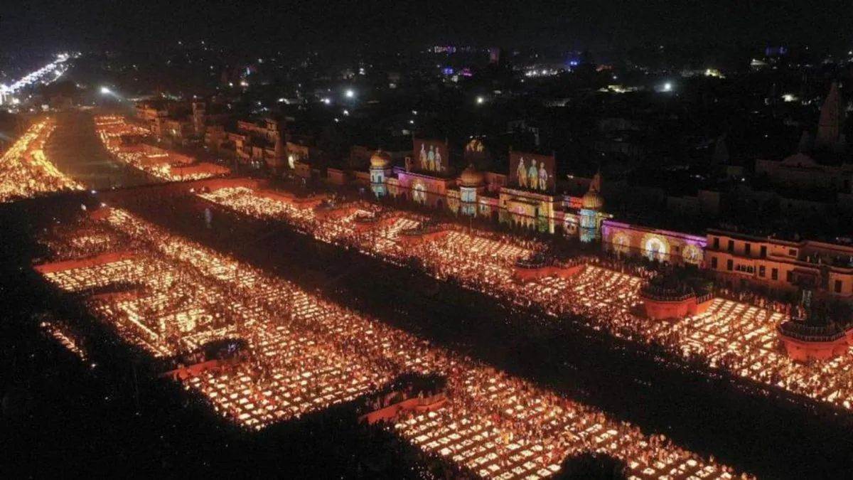 Ayodhya Diwali 2025: योगी सरकार का नौवां दीपोत्सव... 26 लाख दीपों से जगमगाएंगे 56 घाट, स्वच्छता और प्रकाश से चमकेगी अयोध्या