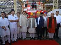महिंद्रा ने पीथमपुर में पहले डेडिकेटेड फार्म मशीनरी प्लांट का उद्घाटन किया