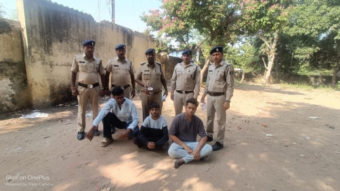 ड्रग्स सप्लाई करने वाला 'प्रोफेसर गैंग' का सरगना आयुष अग्रवाल गिरफ्तार, जेल से छूटने के बाद फिर हुआ था सक्रिय