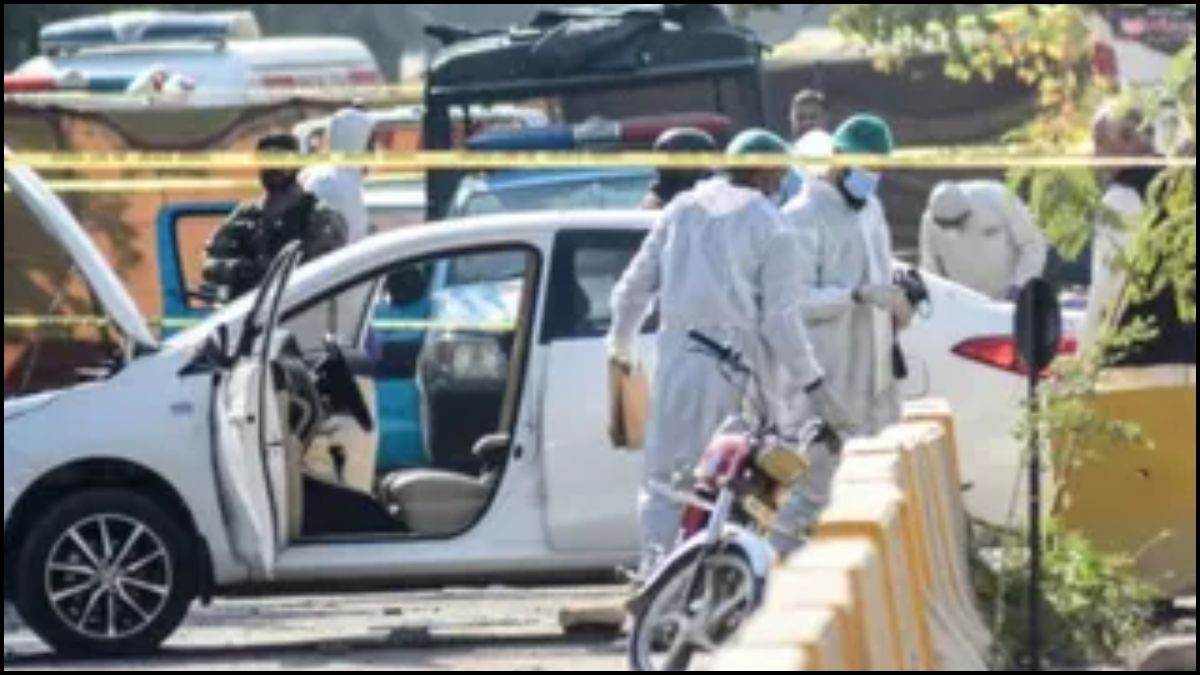 पाकिस्तान में भीषण आतंकी हमला... बाजौर में सुरक्षा चौकी से टकराई बारूद से भरी गाड़ी, 11 जवानों की मौत, 12 आतंकी ढेर