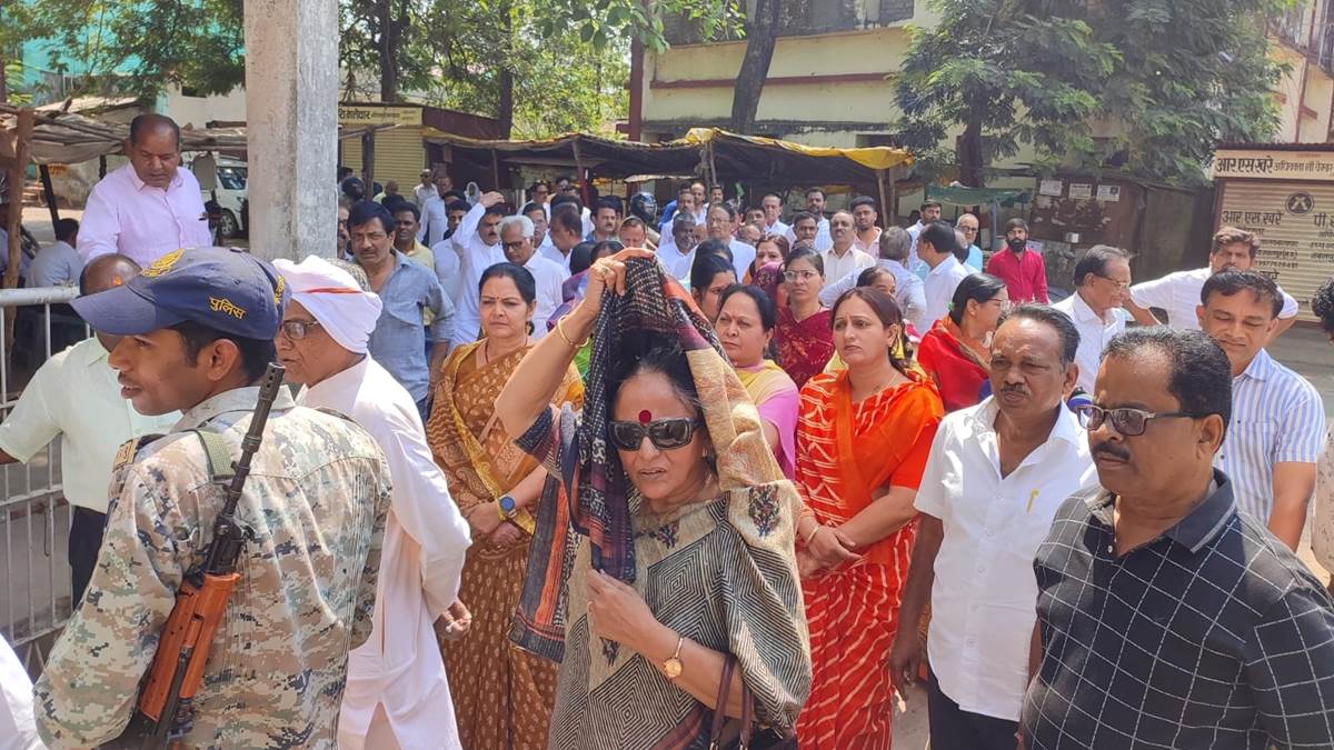 Balaghat News: युवती के अपहरण की घटना के बाद सड़क पर उतरा जैन समाज, दोषियों पर कार्रवाई की मांग