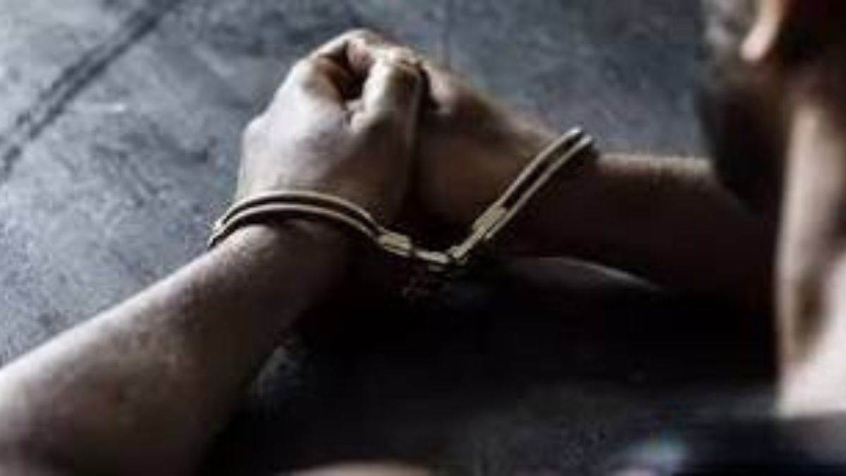 जेल जाने से बचने के लिए बर्खास्त सिपाही ने रची खौफनाक साजिश, भिखारी को जिंदा जलाया; ऐसे खुला राज