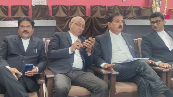 MP स्टेट बार चुनाव में हंगामा: 12 वकीलों के फॉर्म रिजेक्ट, अब सुप्रीम ...